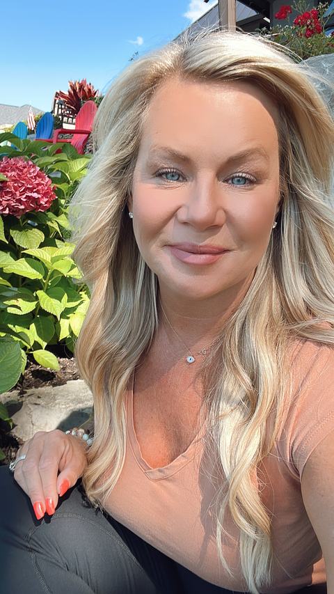 nikkiflowers